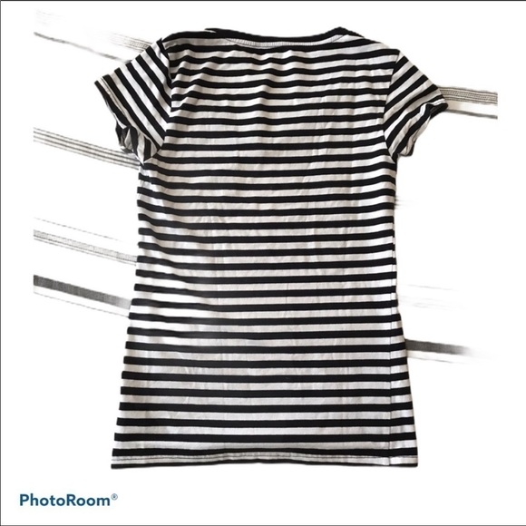 BLACK And White V Neck T Shirt | M - Picture 3 of 5